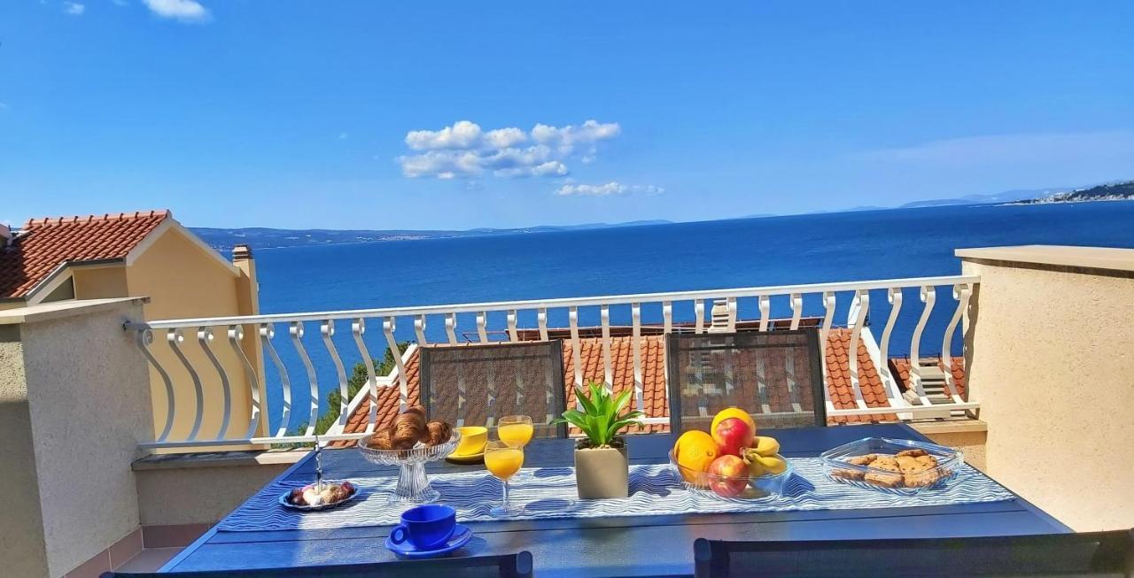 Apartment Roscic Omiš Eksteriør bilde